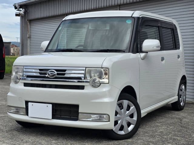 DAIHATSU MOVE CONTE CUSTOM