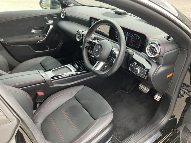 MERCEDES BENZ