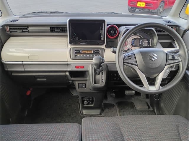 Car thumbnail 3