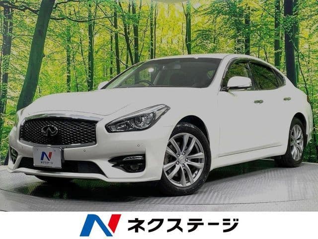 NISSAN FUGA