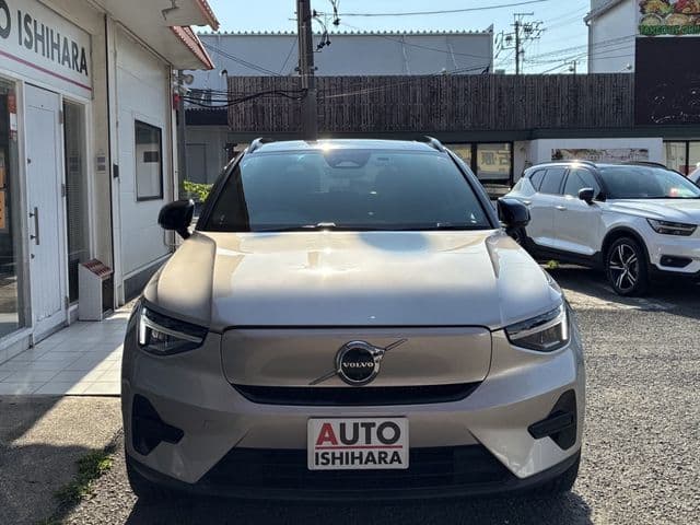 VOLVO VOLVO XC40