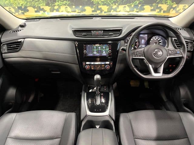 NISSAN