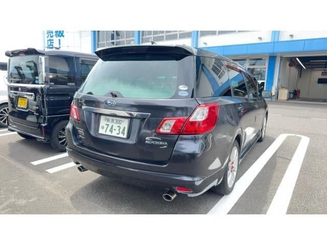 SUBARU
