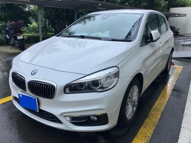 Car thumbnail 2