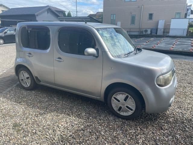NISSAN