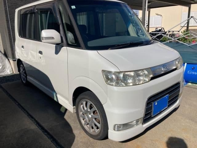 DAIHATSU TANTO CUSTOM