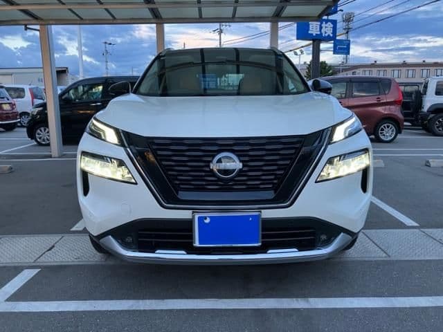 NISSAN