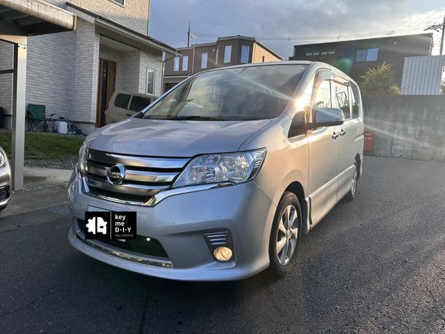 NISSAN SERENA  WG