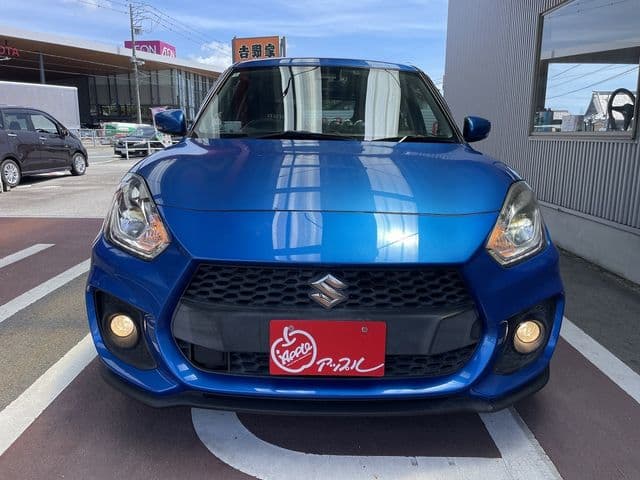 SUZUKI