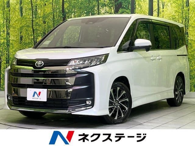 TOYOTA NOAH HYBRID