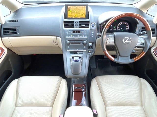 Car thumbnail 2