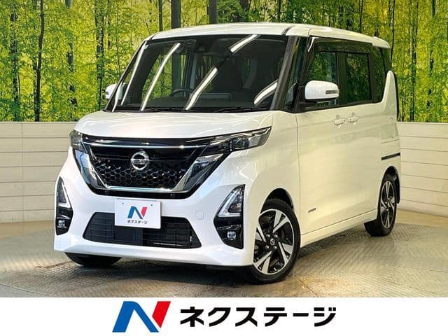NISSAN ROOX