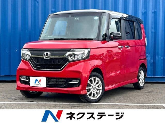 HONDA N BOX CUSTOM 4WD