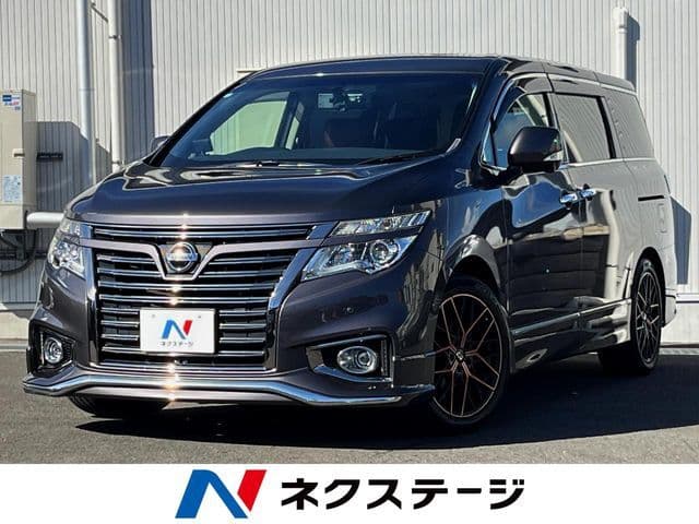 NISSAN ELGRAND