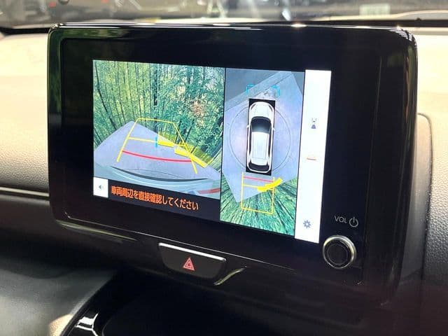 Car thumbnail 4
