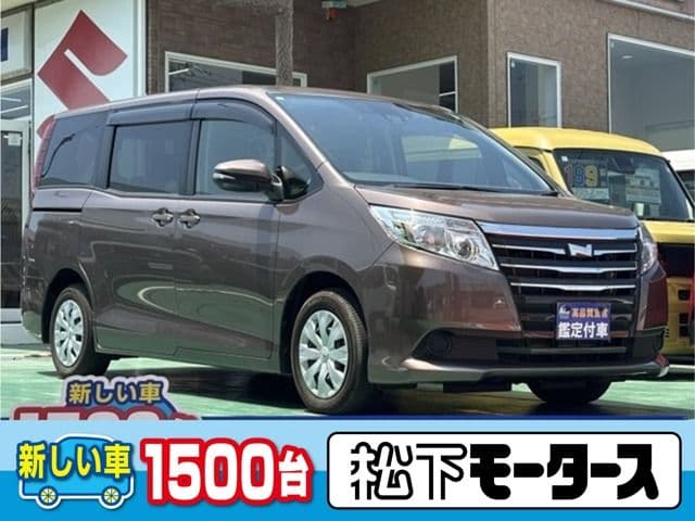 TOYOTA NOAH