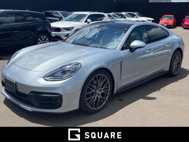 PORSCHE PORSCHE PANAMERA