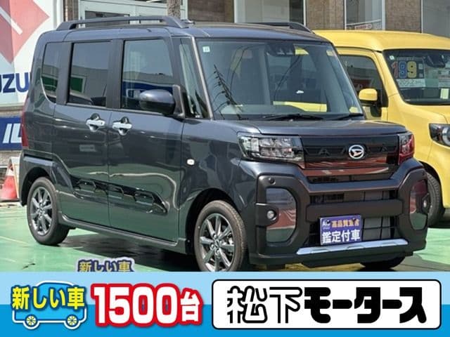 DAIHATSU TANTO FAN CROSS
