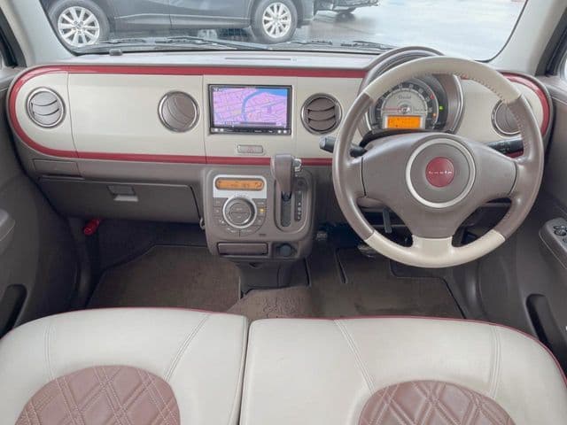 Car thumbnail 2