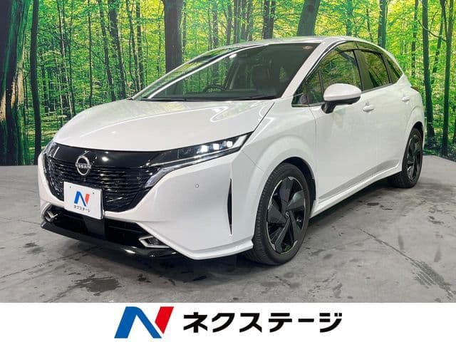 NISSAN AURA