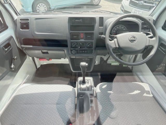 NISSAN