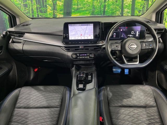 NISSAN