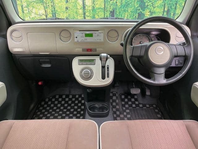 Car thumbnail 2