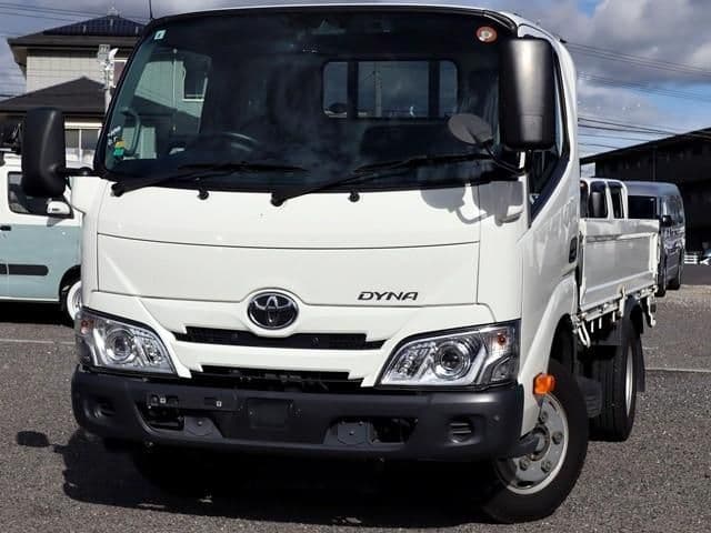 TOYOTA DYNA