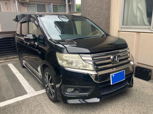 HONDA STEPWAGON SPADA