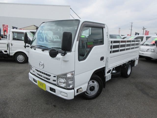 MAZDA TITAN