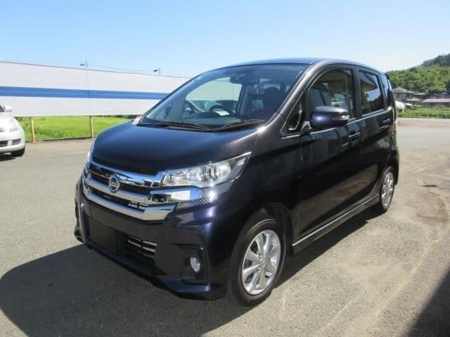 NISSAN DAYZ 4WD