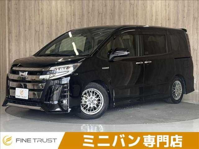 TOYOTA NOAH HYBRID