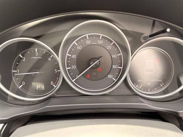 Car thumbnail 4
