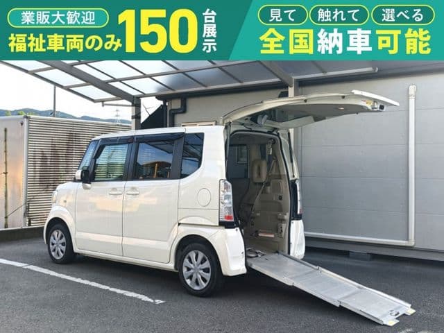 HONDA N BOX+