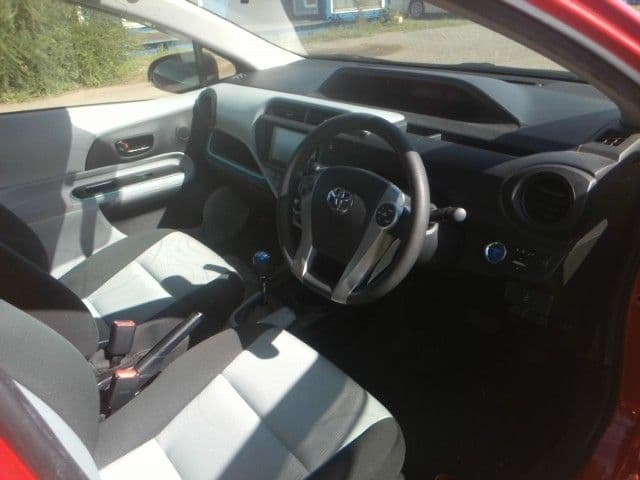 Car thumbnail 2