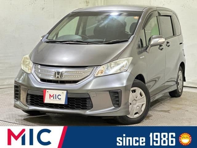 HONDA FREED HYBRID