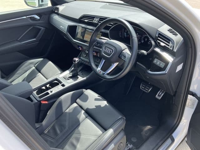 AUDI
