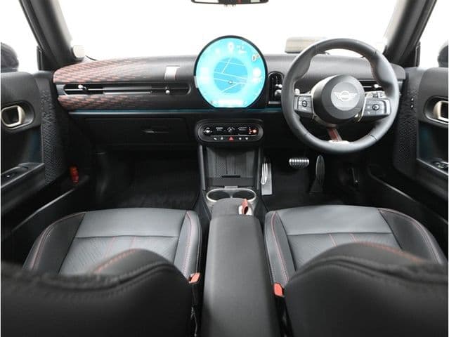 Car thumbnail 3
