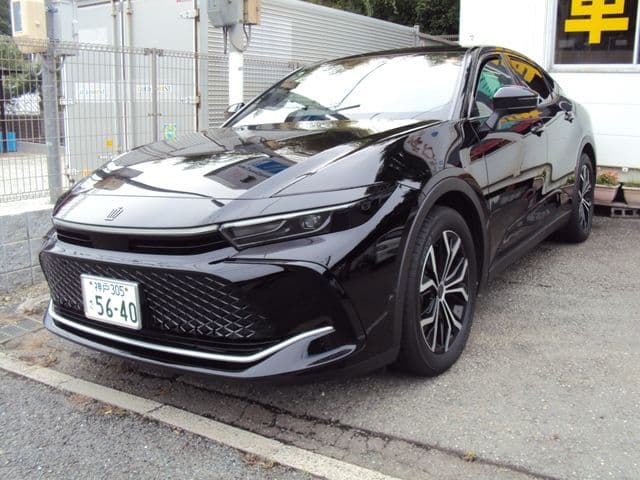 TOYOTA CROWN CROSSOVER