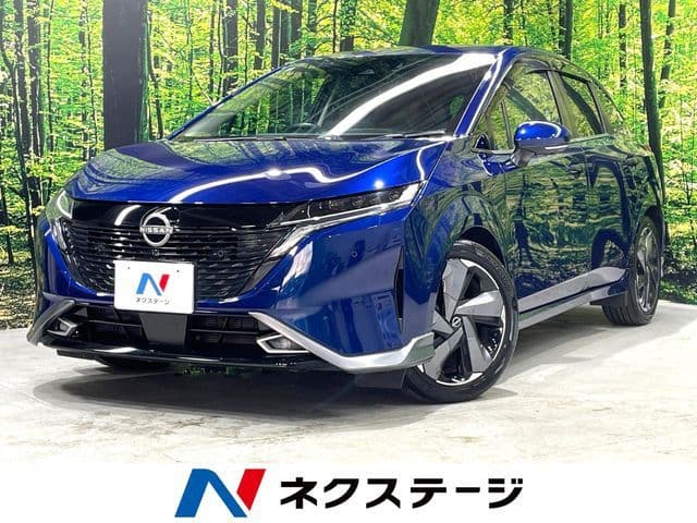 NISSAN AURA