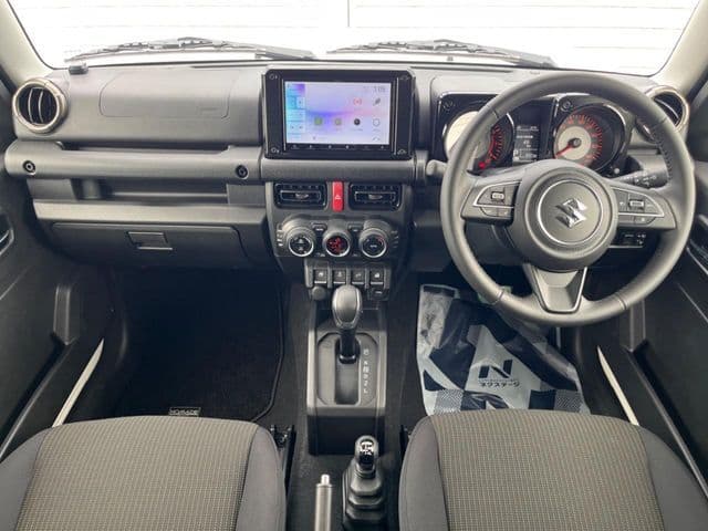 SUZUKI