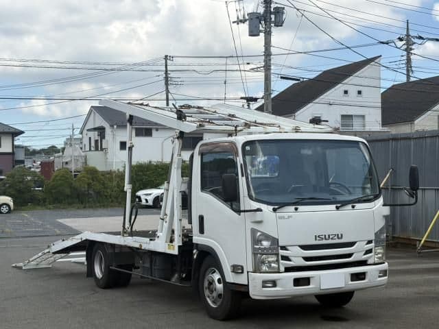 ISUZU