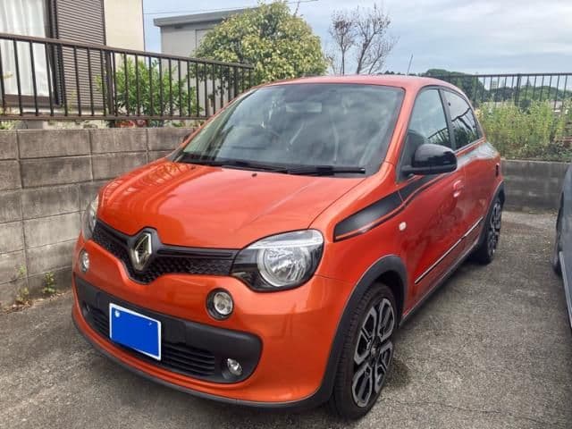 Car image 1