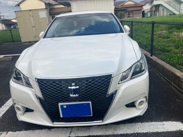 TOYOTA CROWN sedan hybrid