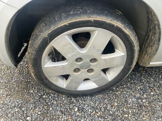 Car thumbnail 4