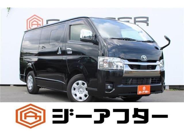 TOYOTA HIACE van 2WD
