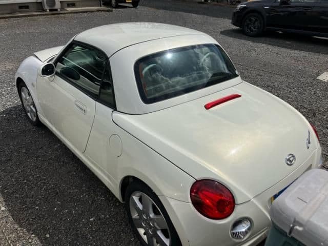 Car thumbnail 4