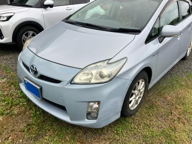 Car thumbnail 3