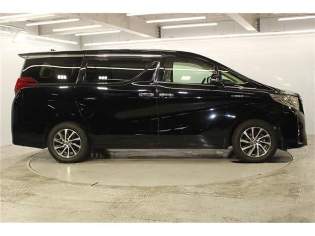 Car thumbnail 4