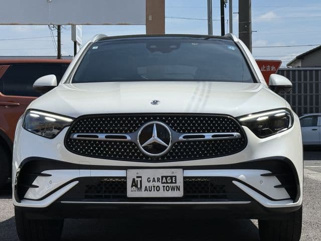 MERCEDES BENZ